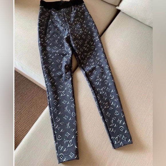 Louis Vuitton Pants - Authentic Louis Vuitton Black and Grey Monogram Leggings Rare Runway Size Medium